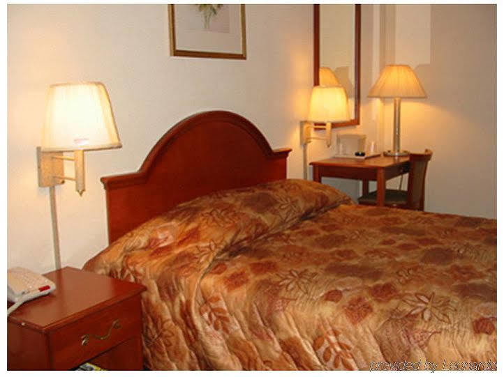 Red Carpet Inn Brooklyn New York Oda fotoğraf